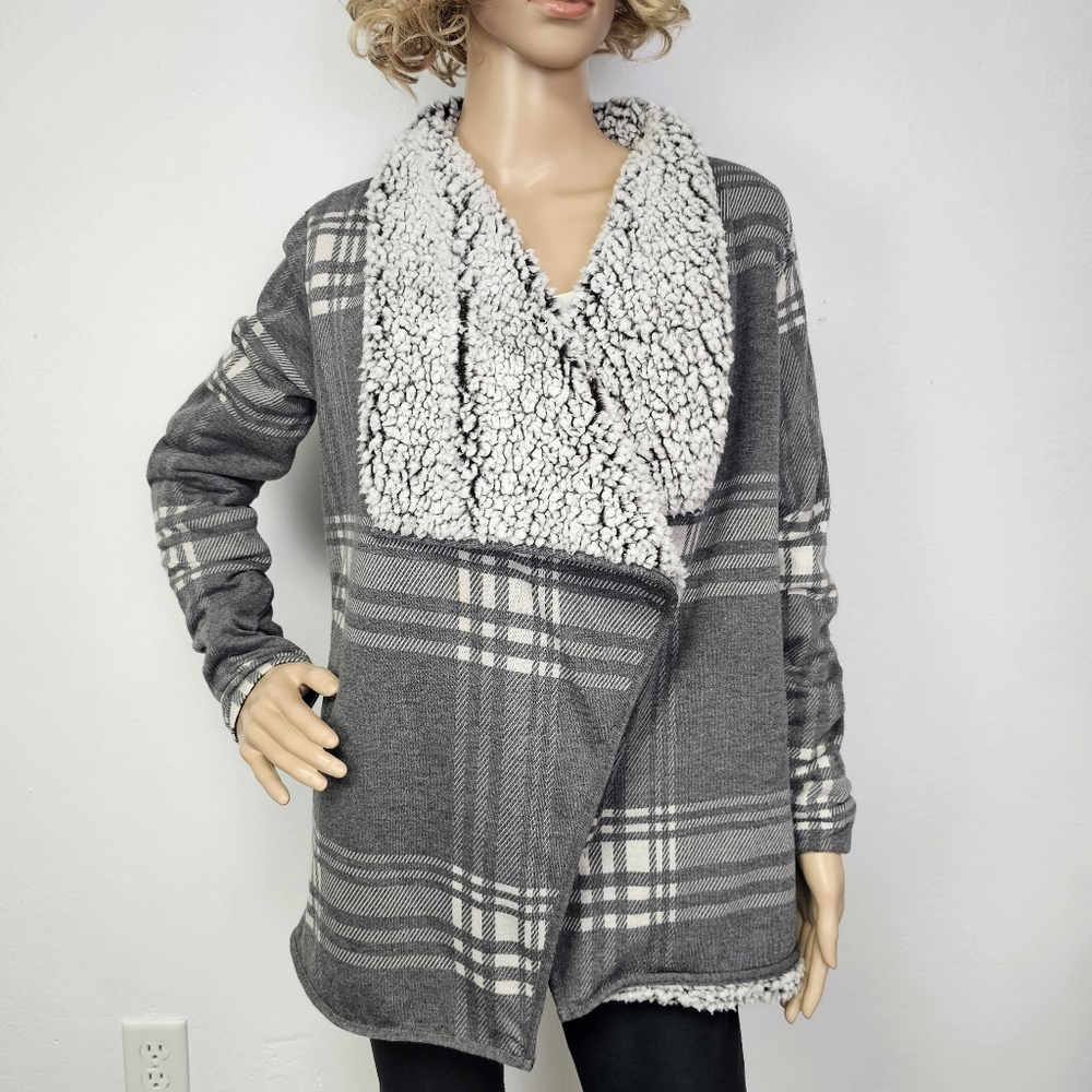 Thread & Supply Gray Jacket Fleece Plaid Sherpa Lined Sz S Cottagecore Cabincore
